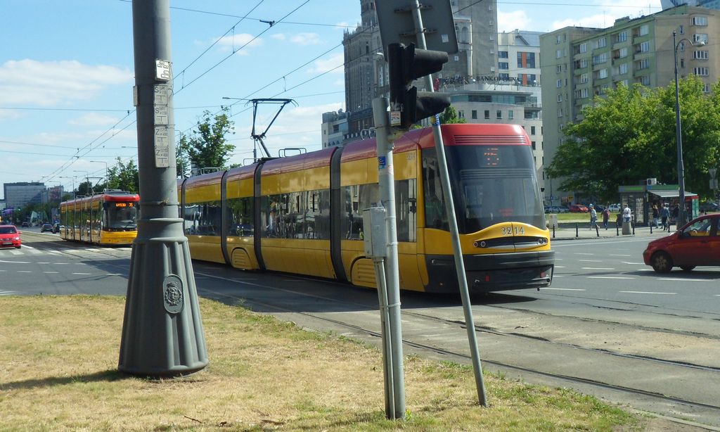 Трамвай в Варшаве