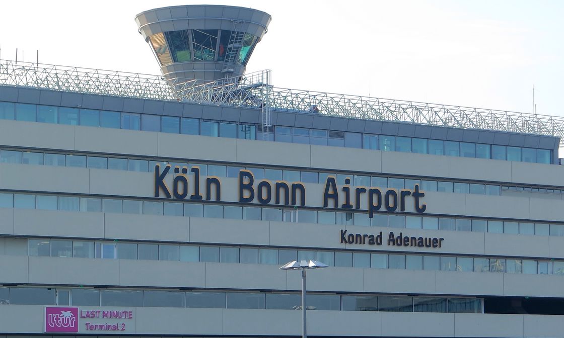 Как добраться в Аэропорт Кельн-Бонн (CGN)