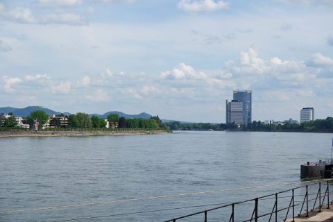 Набережная Рейна в Бонне