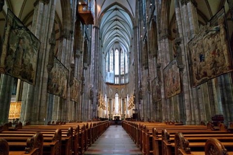 Внутри Кёльнского собора