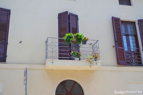 Ористано - Балкон с цветами
