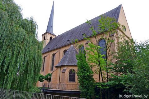 Церковь St Jeandu Grund