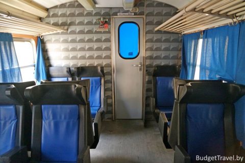 Внутри вагона поезда Trenitalia на Сардинии