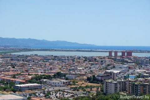 Панорамный вид на Кальяри с Крепости Сан-Микеле