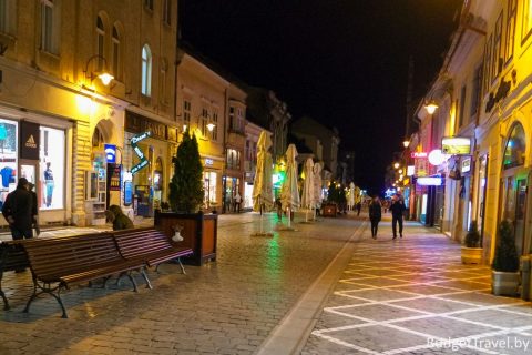 Город Брашов - Ночные улицы