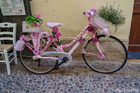 Инсталляция - Розовый велосипед
