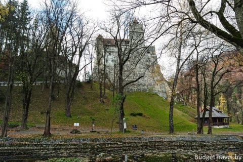 Замок Бран - Вид с королевского парка
