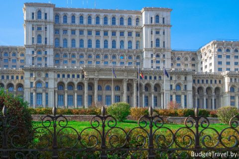 Дворец Парламента - Достопримечательности Бухареста