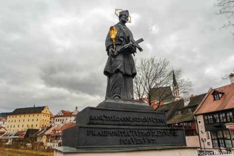 Статуя святых на мосту к Крумловскому замку