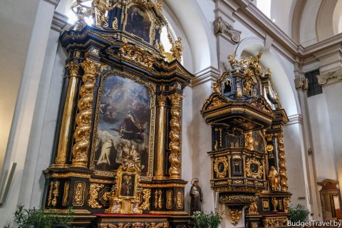 Церковь Богородицы Торжествующей в Праге - Интерьер