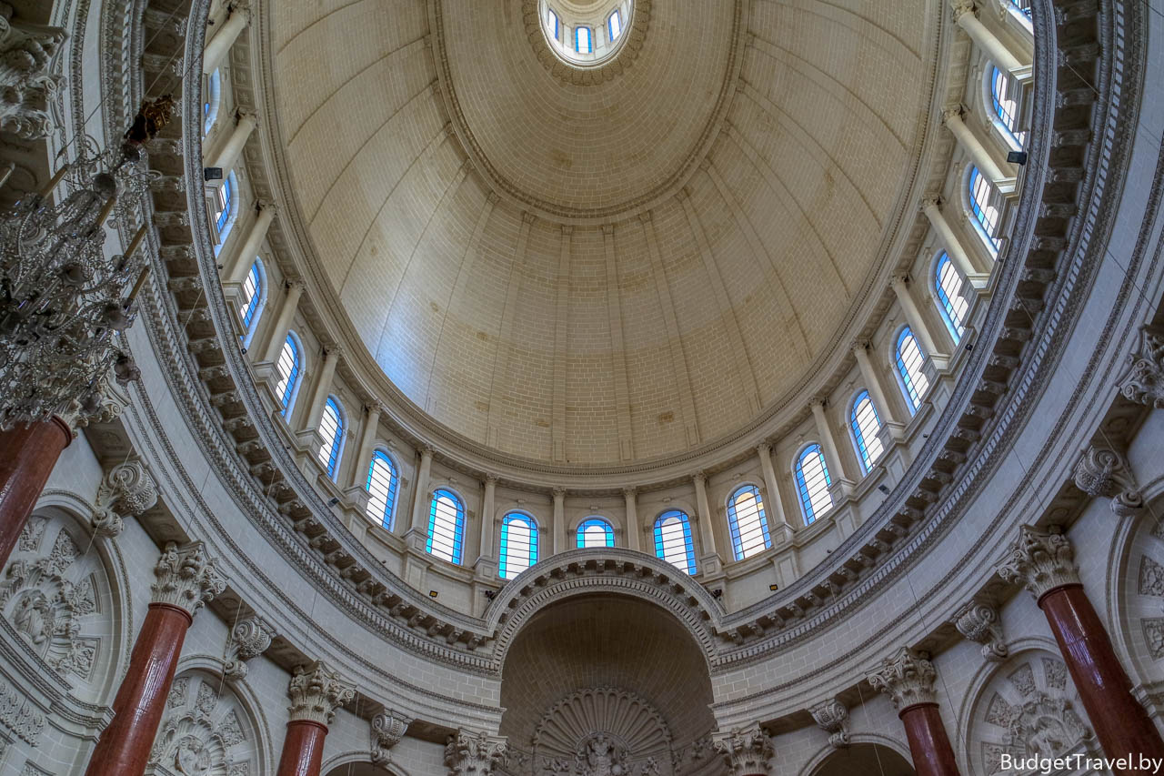 Купол базилики Богоматери в Валлетте