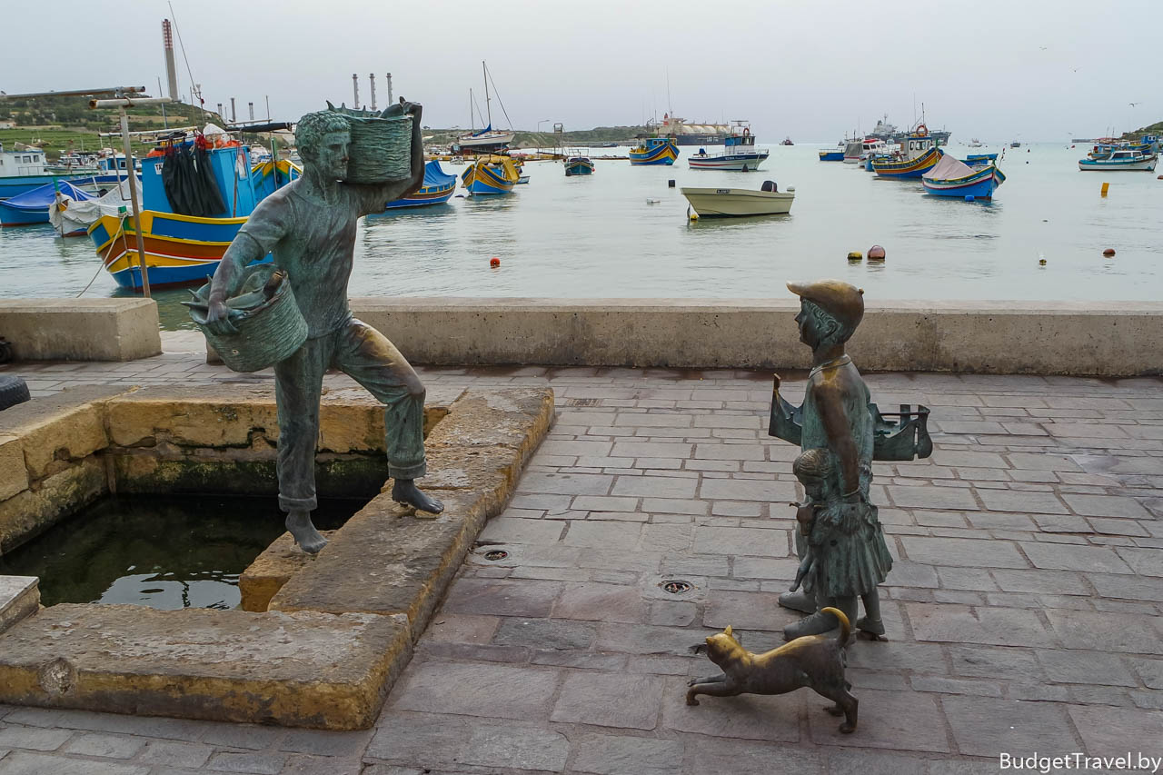 Памятник рыбакам в Марсашлокк