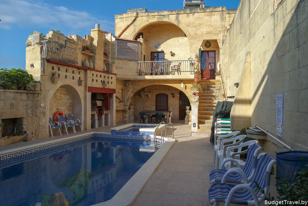 Апартаменты на Гозо с завтраком и бассейном — Мальта