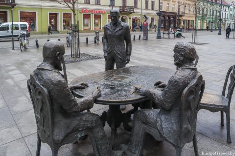 Памятник на улице Piotrkowska