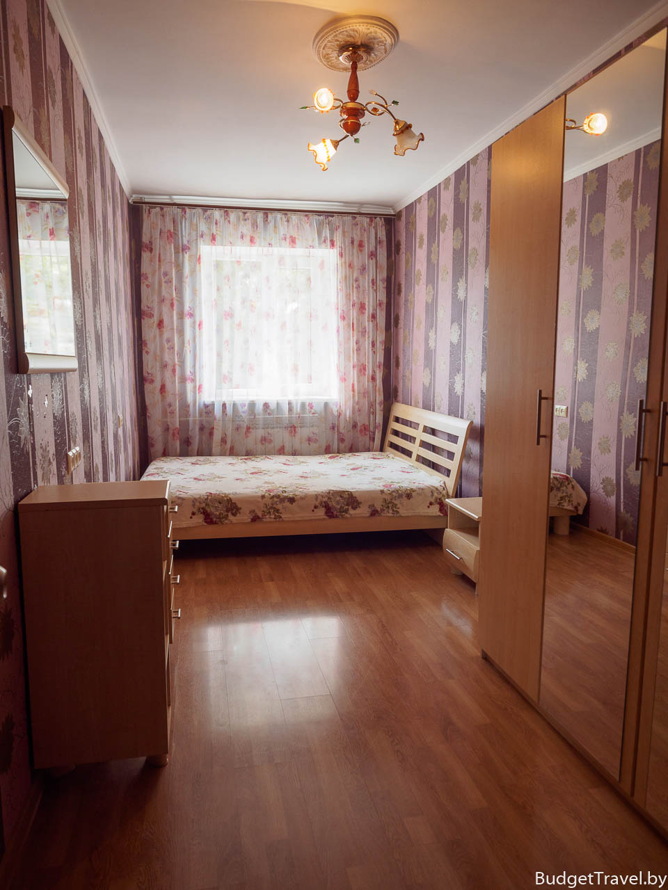 Спальня в двухкомнатной квартире - Одесса