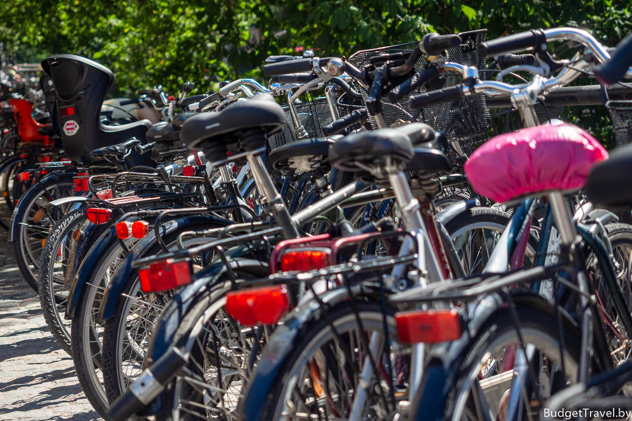 Стоянка велосипедов в Швеции