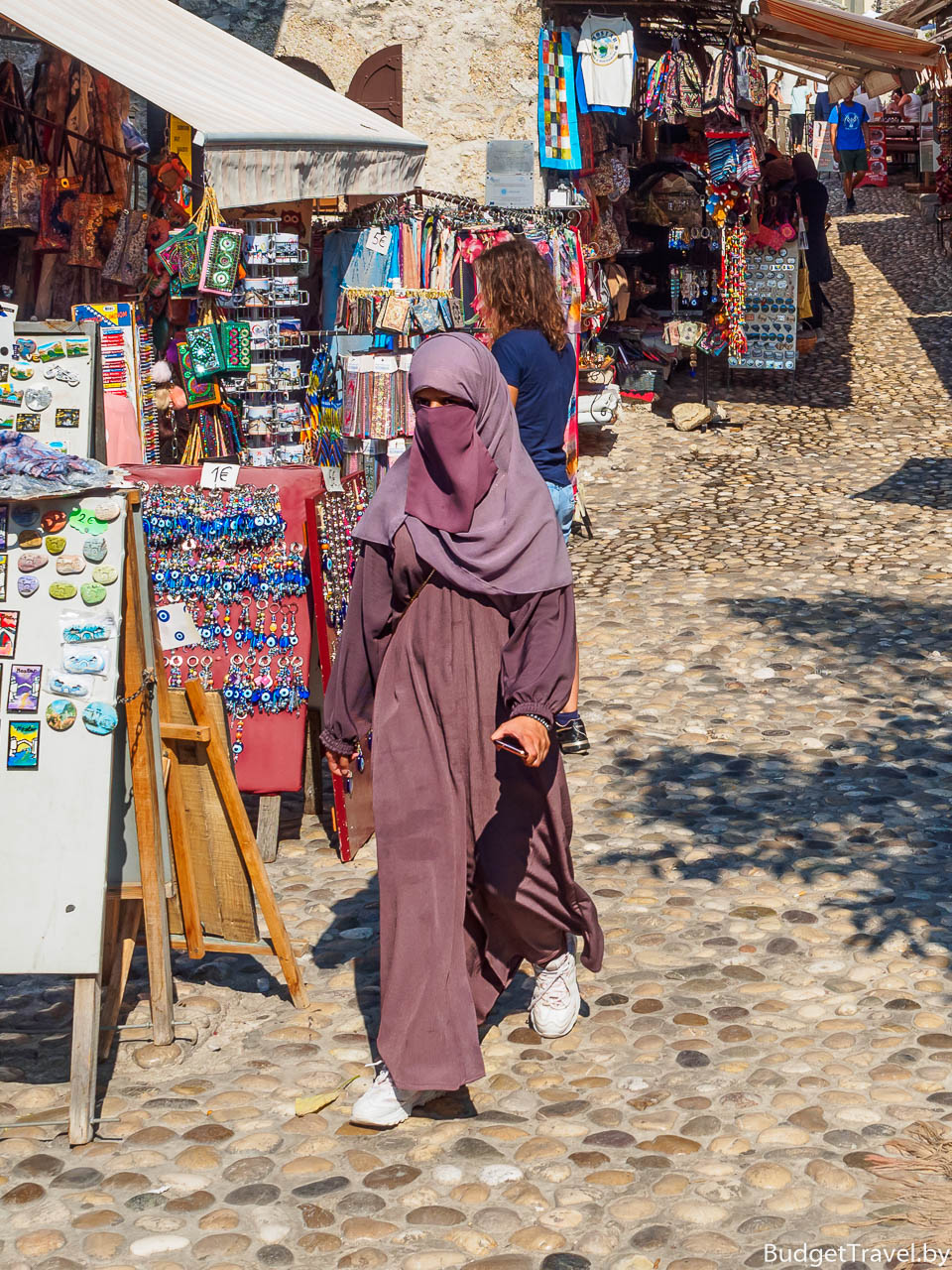 Девушка в хиджабе - Босния и Герцеговина