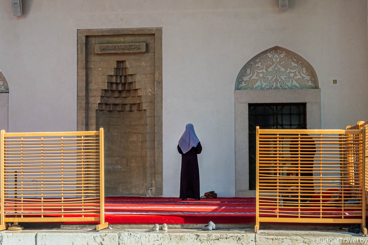 Мусульманка в мечети Сараево