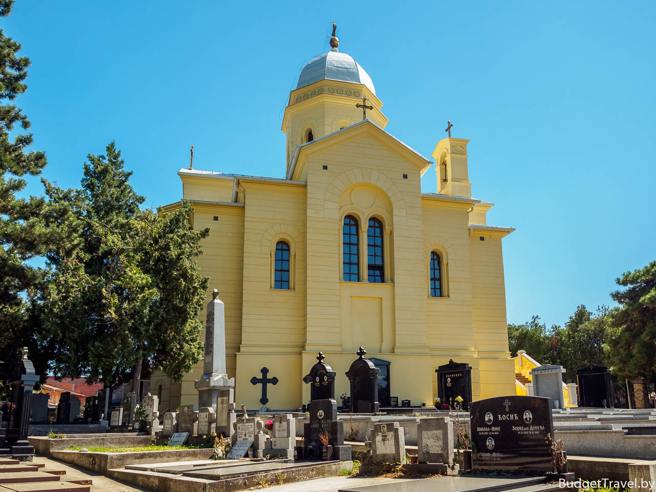 Церковь Святого Дмитрия - Земун